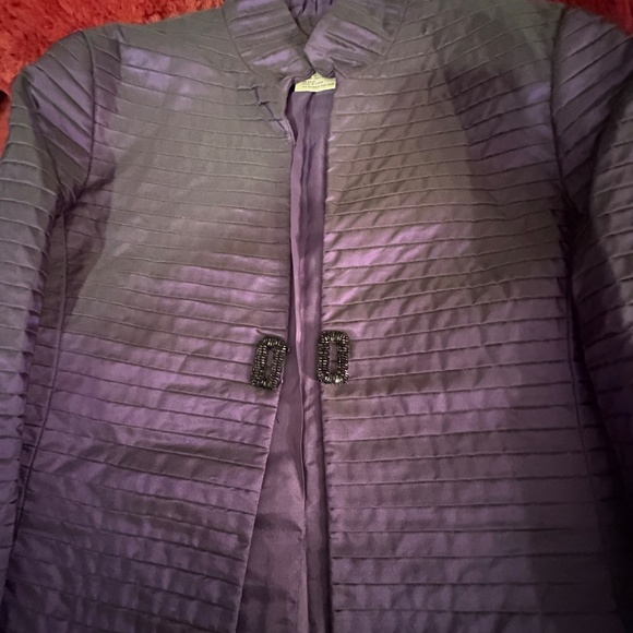 CARLISLE 3Pc Pant Suit - Picture 12 of 15